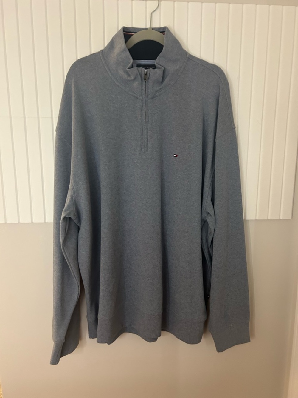 Tommy Hilfiger Men's Light Grey Half-Zip Pullover Sweater